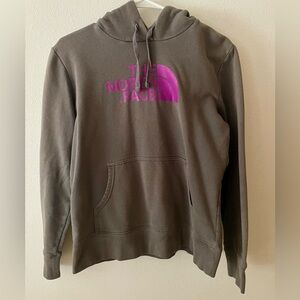 Women’s The Northface Hoodie